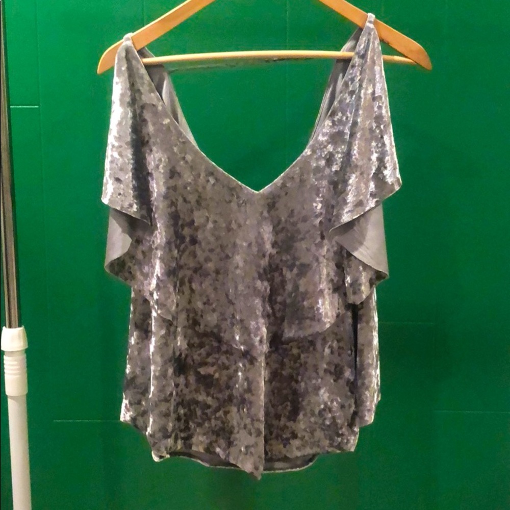 Velvet top